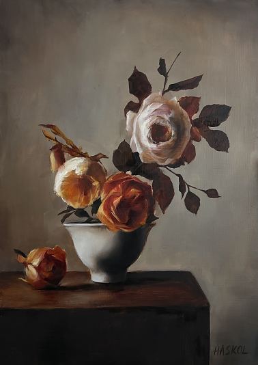 V�ikesed roosid, Kristi Haskol E-kunstisalongis